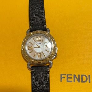FENDI authentic watch , gently worn, in a great condition